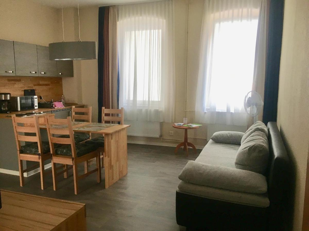 Pension Am Pollingpark Haus II Dessau-Rosslau Esterno foto