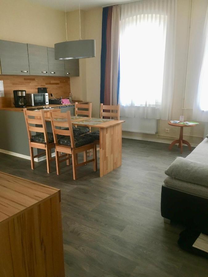 Pension Am Pollingpark Haus II Dessau-Rosslau Esterno foto