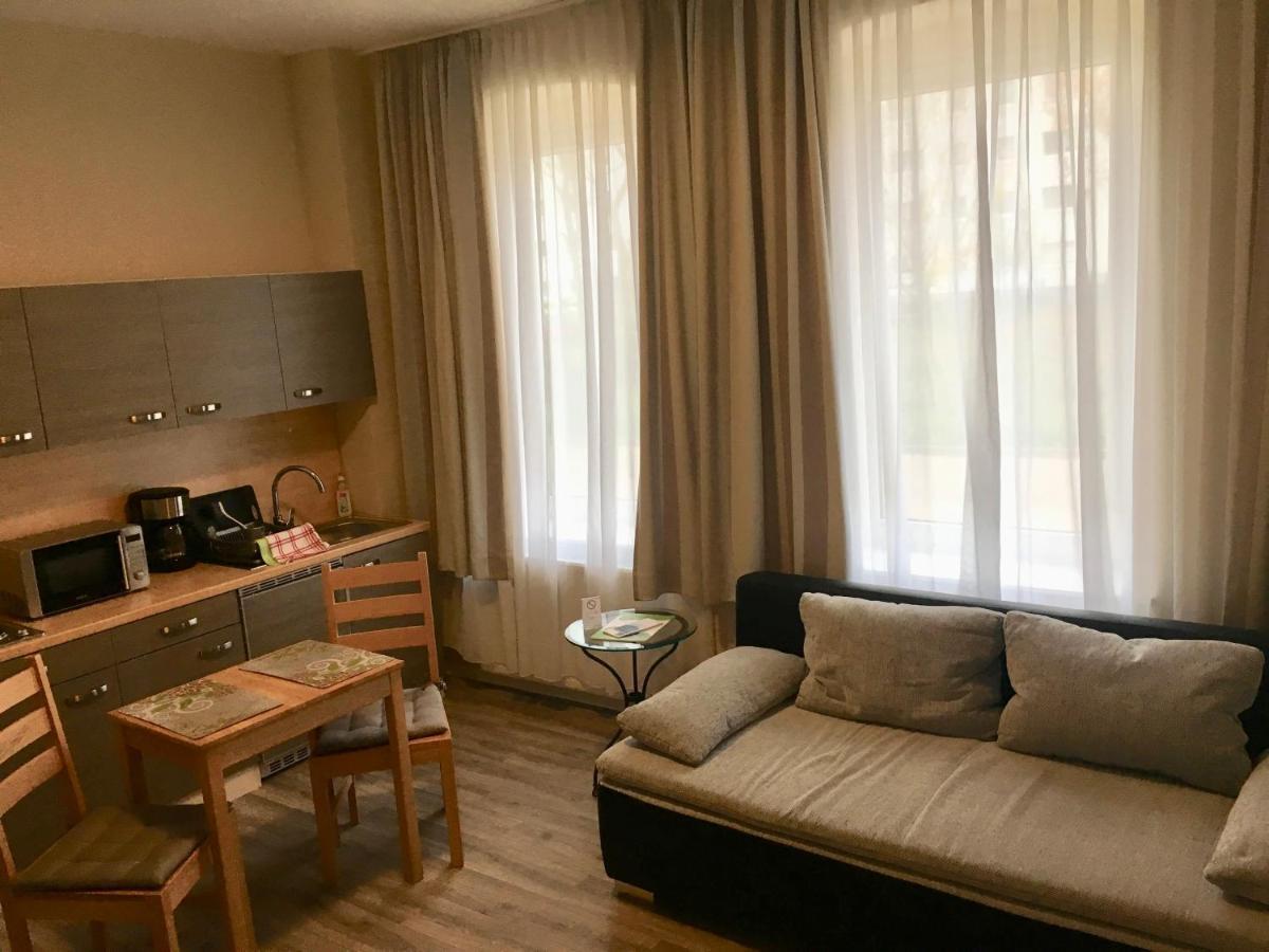 Pension Am Pollingpark Haus II Dessau-Rosslau Esterno foto